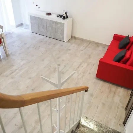 Apartamento Santa Chiara 32 *