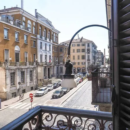 Santa Chiara 32 Τορίνο