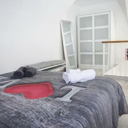 Santa Chiara 32 Turín