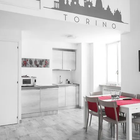 Santa Chiara 32 Apartment *