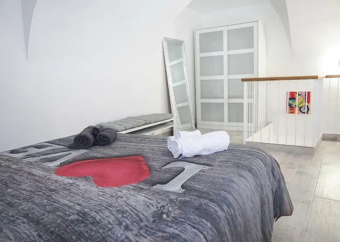 Santa Chiara 32 Turin